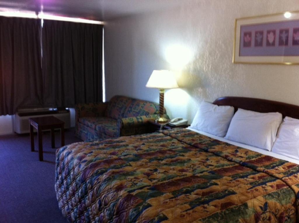 Kings Inn Valliant Kamer foto
