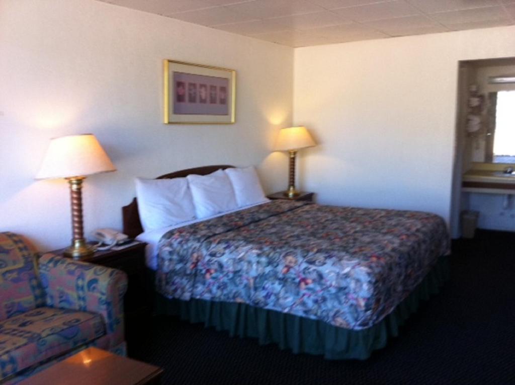 Kings Inn Valliant Kamer foto